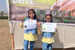 33456424-4c1c-4fe7-9c0b-27f51d309fc0