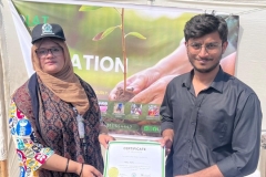 4f5bb362-fa74-4901-8e58-74ba96541c0d